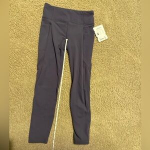 Athleta High rise stash your treasures